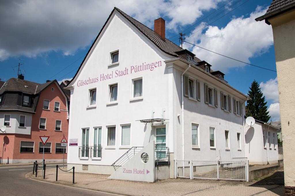 Domizil Alte Post Hotel Püttlingen Kültér fotó