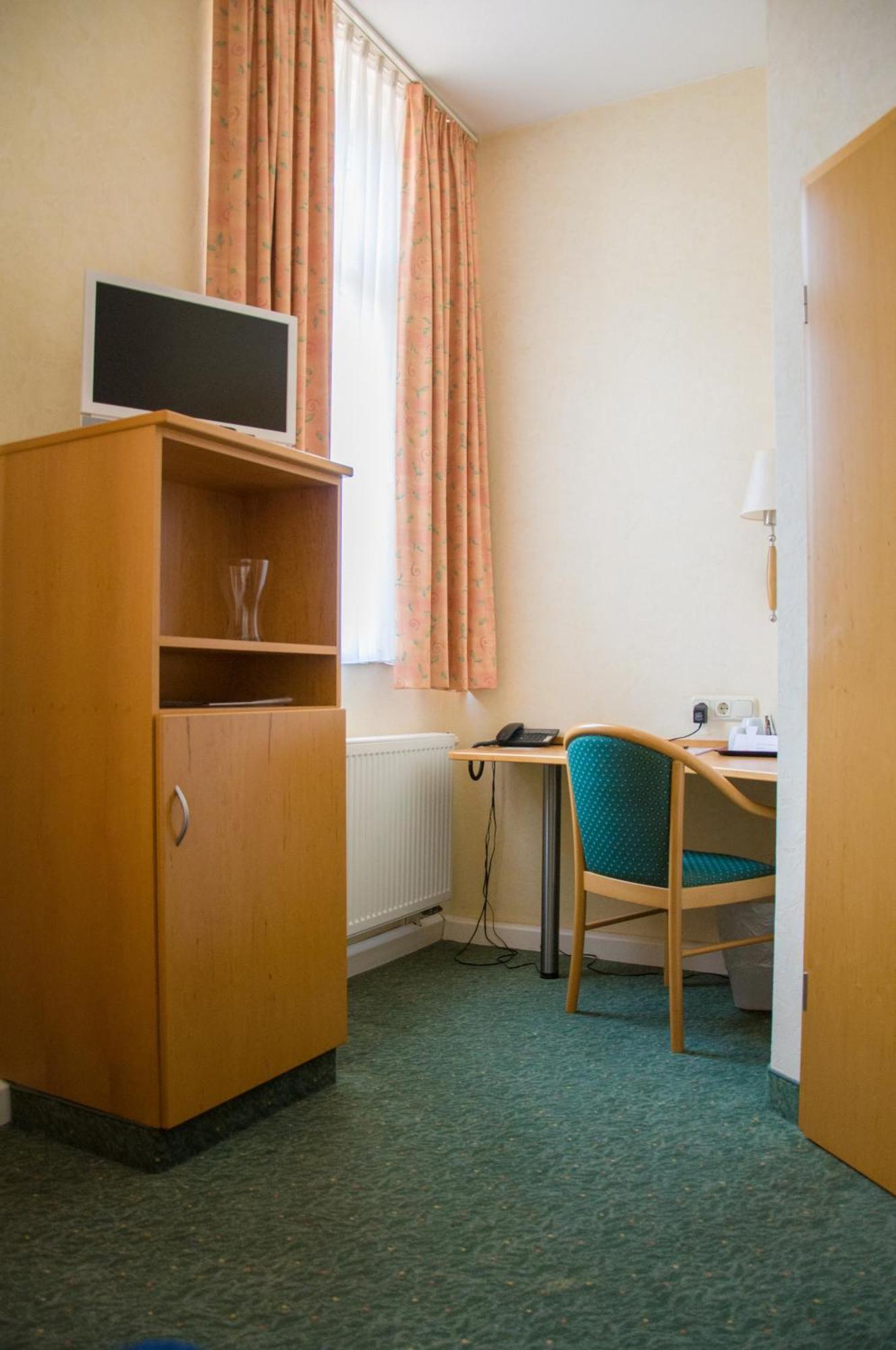 Domizil Alte Post Hotel Püttlingen Szoba fotó