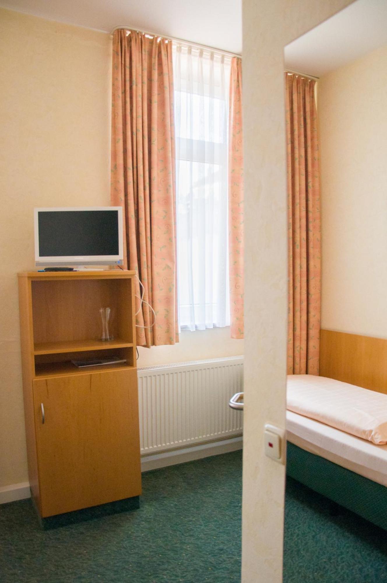 Domizil Alte Post Hotel Püttlingen Szoba fotó