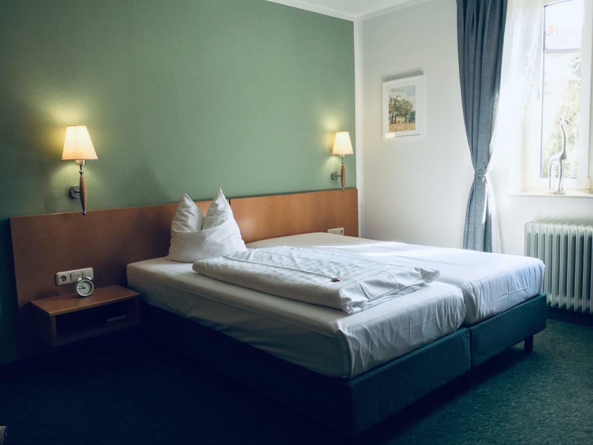 Domizil Alte Post Hotel Püttlingen Kültér fotó