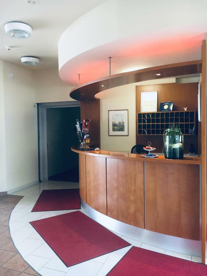Domizil Alte Post Hotel Püttlingen Kültér fotó