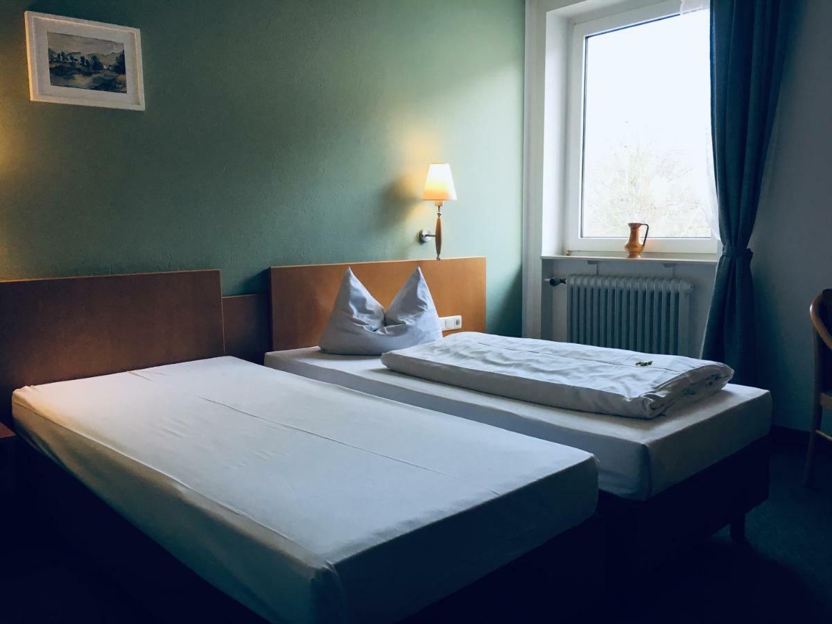 Domizil Alte Post Hotel Püttlingen Kültér fotó