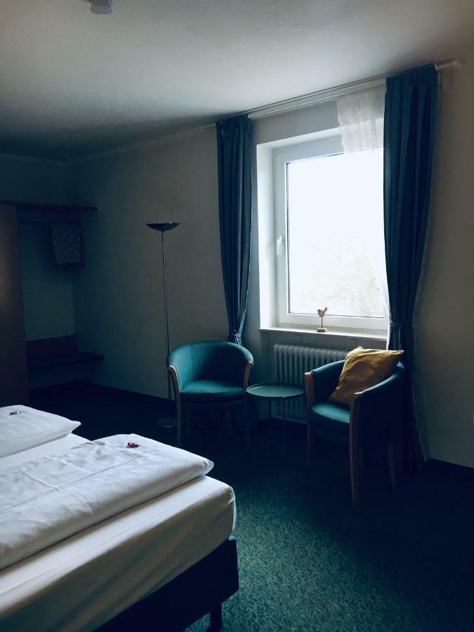 Domizil Alte Post Hotel Püttlingen Kültér fotó