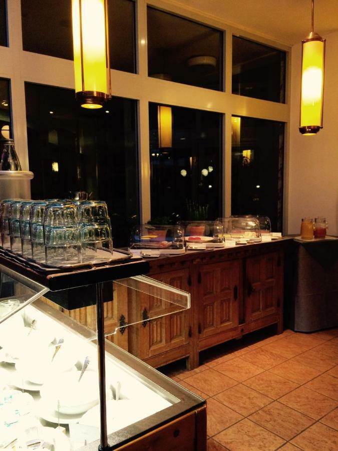 Domizil Alte Post Hotel Püttlingen Kültér fotó